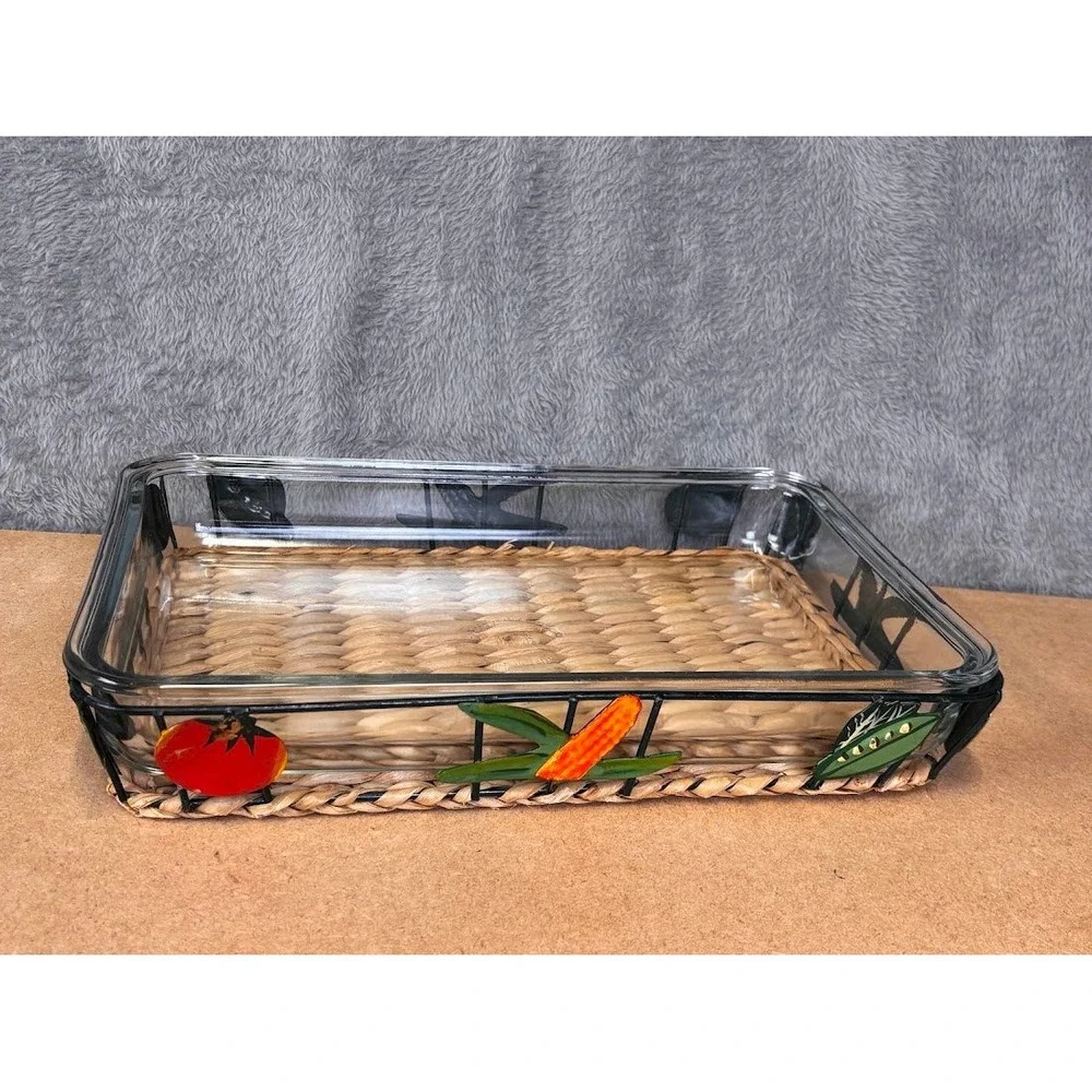 Vintage 9x13 Glass Baking Pan 3 Qt with Woven Basket Metal Vegetable Carrier USA